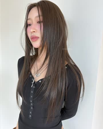 WTA250斯海尔托亨博斯站女单第二轮四分之一决赛：克雷吉茨科娃VS鲁塞 海报 高清在线观看