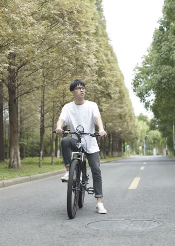 我们都有病 海报 高清在线观看