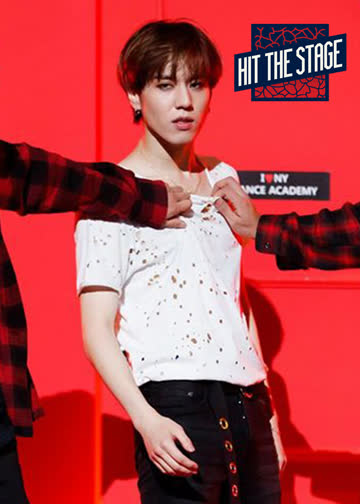 HIT THE STAGE 海报 高清在线观看