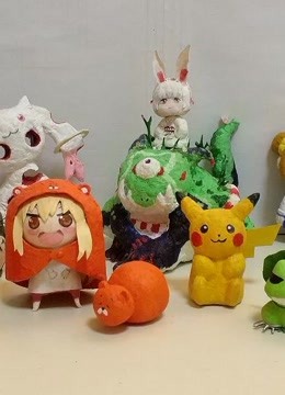用废纸、白胶、纸巾等制作模型 海报 高清在线观看