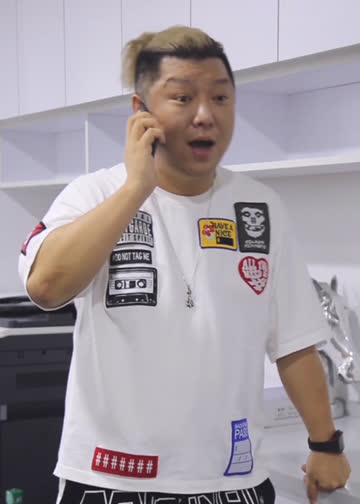 有事儿找佐哥 海报 高清在线观看