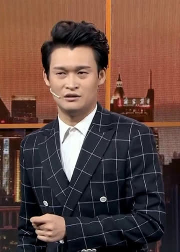 今夜欢乐颂 海报 高清在线观看